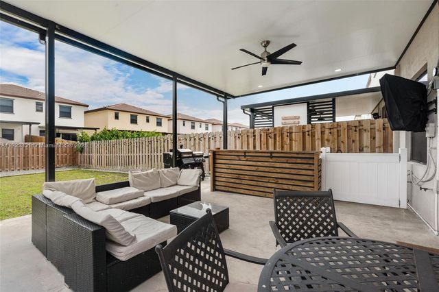 25217 SW 107th Ct, Homestead, FL 33032