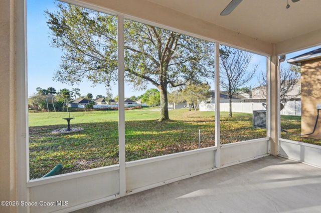 573 Hollow Glen Drive, Titusville, FL 32780