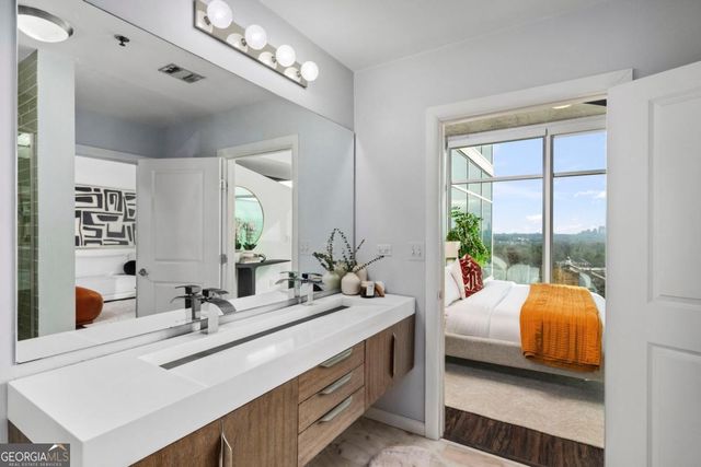 250 Pharr Road NE 1116, Atlanta, GA 30305