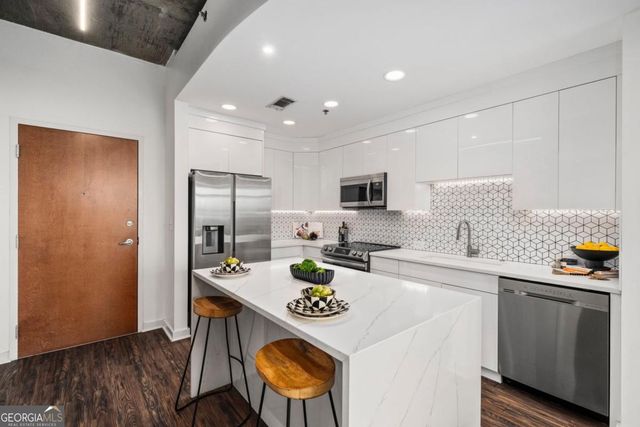 250 Pharr Road NE 1116, Atlanta, GA 30305