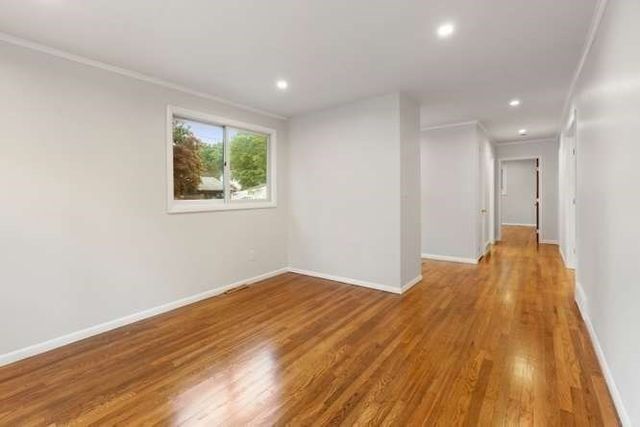 96 Old Essex Rd, Manchester, MA 01944