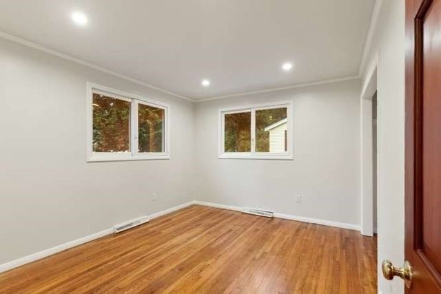 96 Old Essex Rd, Manchester, MA 01944