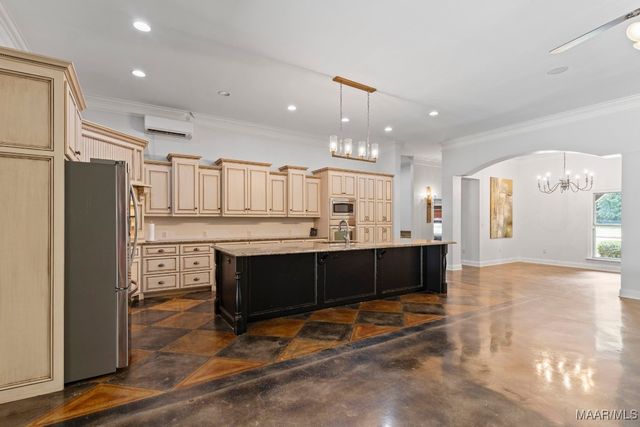 6313 Philadelphia Hill, Montgomery, AL 36117