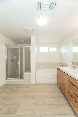 2721 Holland Ave, Clovis, CA 93611