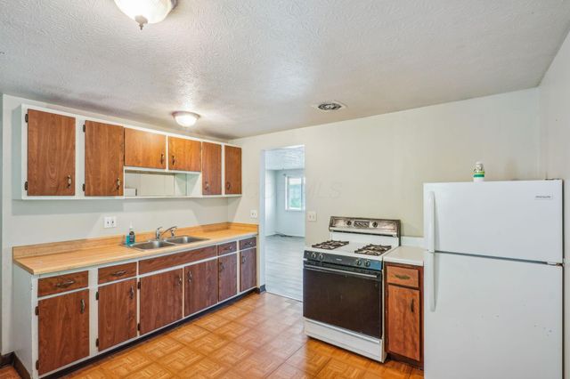 3330 Balford Square S, Columbus, OH 43232