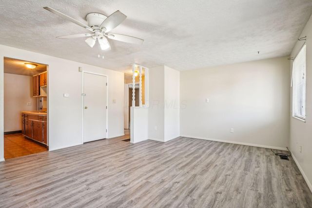 3330 Balford Square S, Columbus, OH 43232