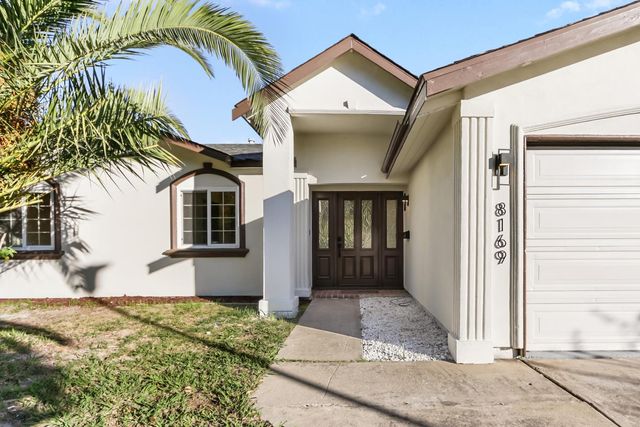 8169 Valley Green Dr, Sacramento, CA 95823