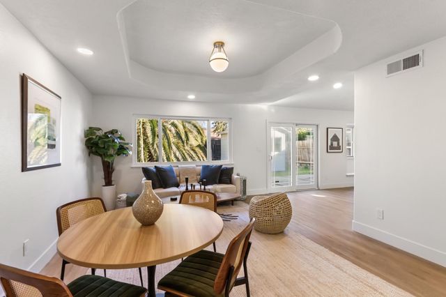 8169 Valley Green Dr, Sacramento, CA 95823