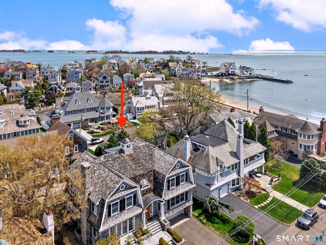 34 Nearwater Road, Norwalk, CT 06853