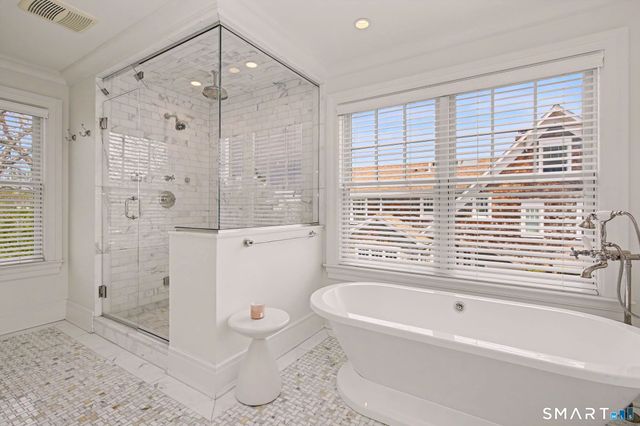 34 Nearwater Road, Norwalk, CT 06853