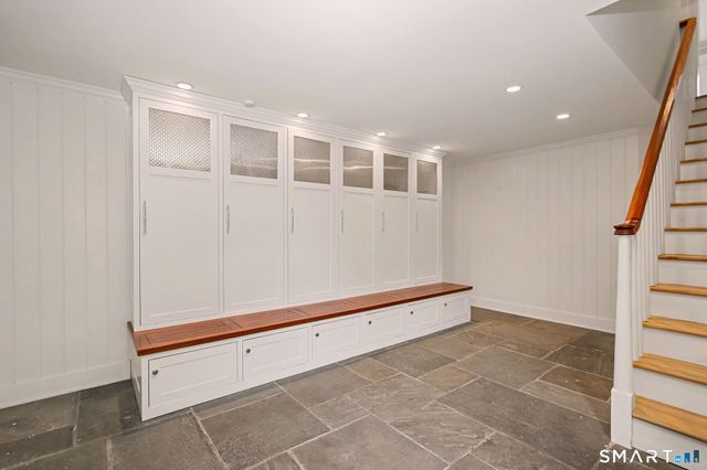 34 Nearwater Road, Norwalk, CT 06853