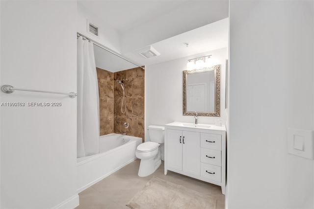 17150 N Bay Rd 2705, Sunny Isles Beach, FL 33160