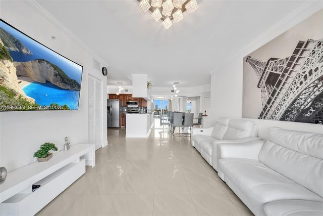 17150 N Bay Rd 2705, Sunny Isles Beach, FL 33160