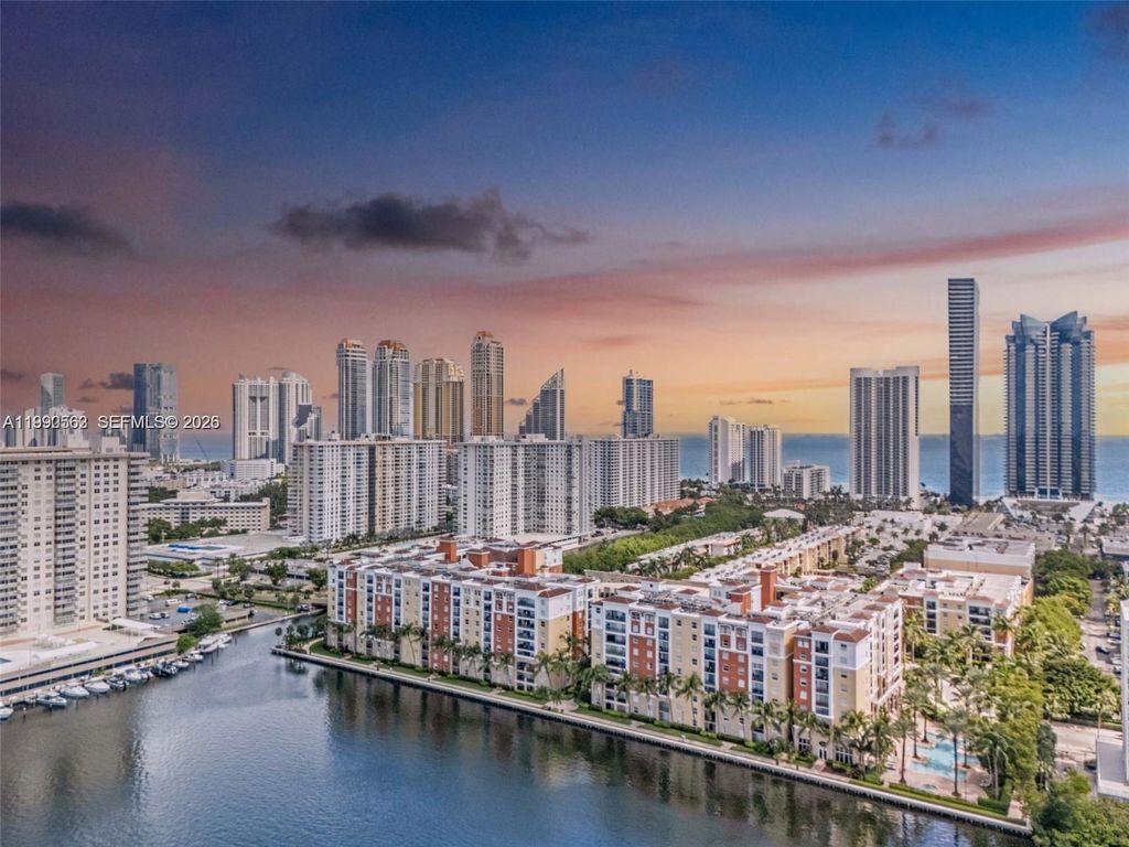17150 N Bay Rd 2705, Sunny Isles Beach, FL 33160
