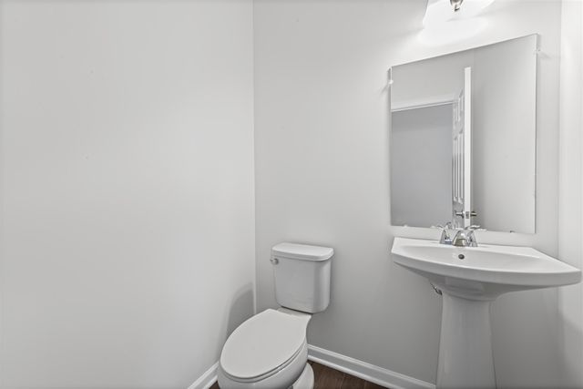 28510 Coyote Court, New Hudson, MI 48165