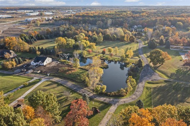 28510 Coyote Court, New Hudson, MI 48165