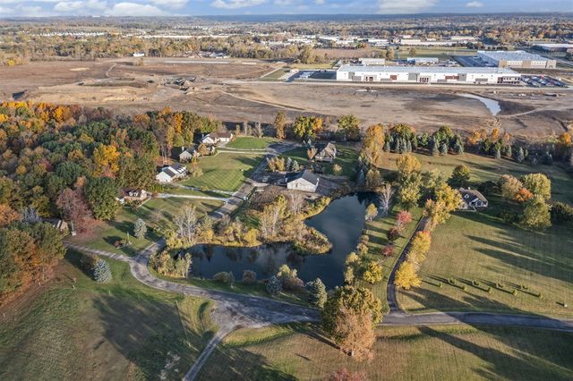 28510 Coyote Court, New Hudson, MI 48165