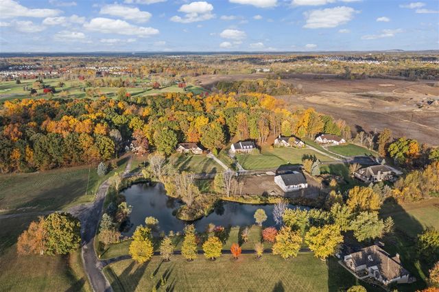 28510 Coyote Court, New Hudson, MI 48165