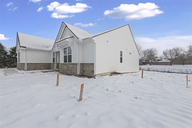 28510 Coyote Court, New Hudson, MI 48165