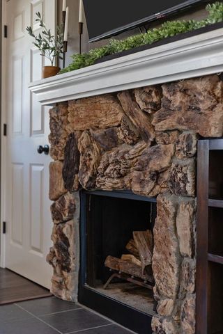 475 PLEASANT COURT, Neenah, WI 54956