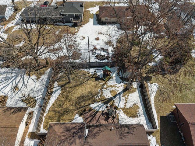 475 PLEASANT COURT, Neenah, WI 54956