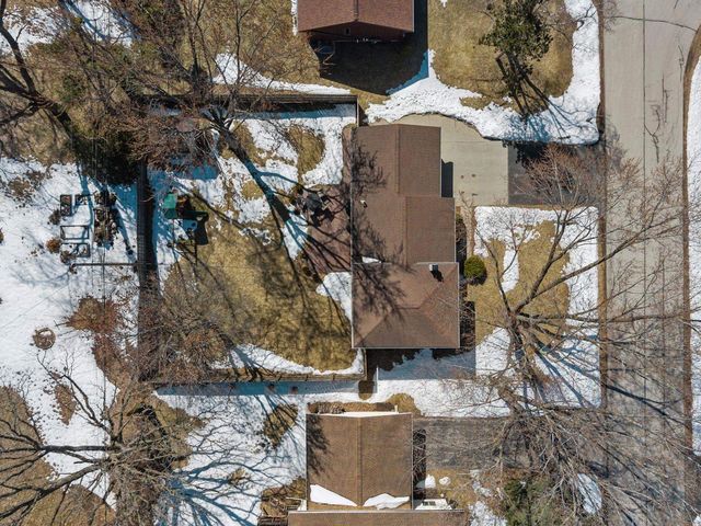 475 PLEASANT COURT, Neenah, WI 54956