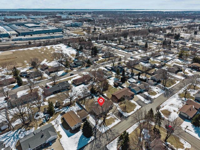 475 PLEASANT COURT, Neenah, WI 54956