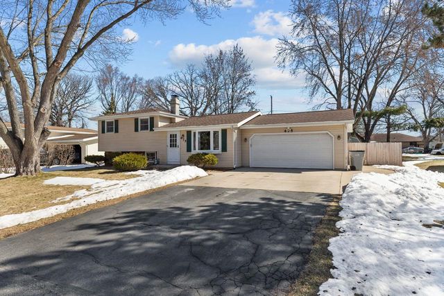 475 PLEASANT COURT, Neenah, WI 54956