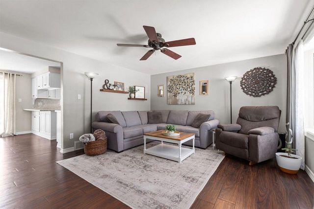 475 PLEASANT COURT, Neenah, WI 54956