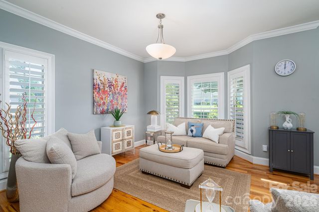 1017 Peninsula Drive, Belmont, NC 28012