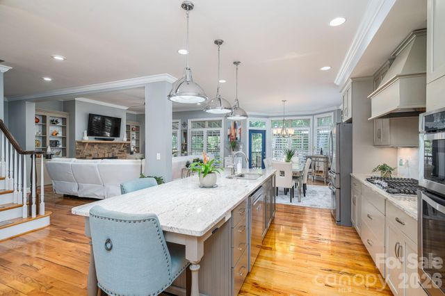 1017 Peninsula Drive, Belmont, NC 28012