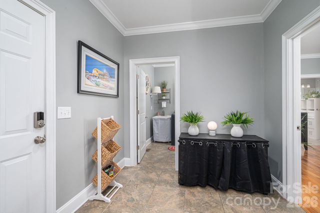 1017 Peninsula Drive, Belmont, NC 28012