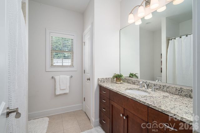 1017 Peninsula Drive, Belmont, NC 28012