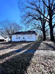 1715 WHITNEY AVE, Memphis, TN 38127