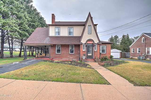 722 Lawrence Avenue, Bristol, VA 24201
