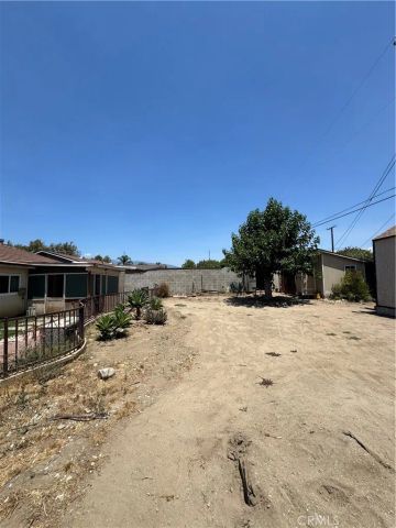 9765 Sycamore, Fontana, CA 92335