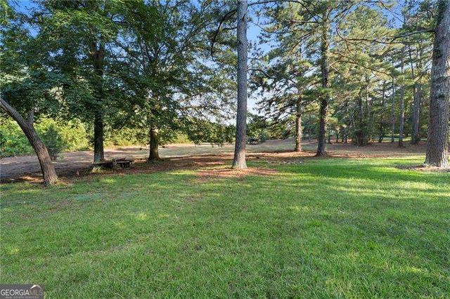 200 Old Stagecoach Road, Stockbridge, GA 30281