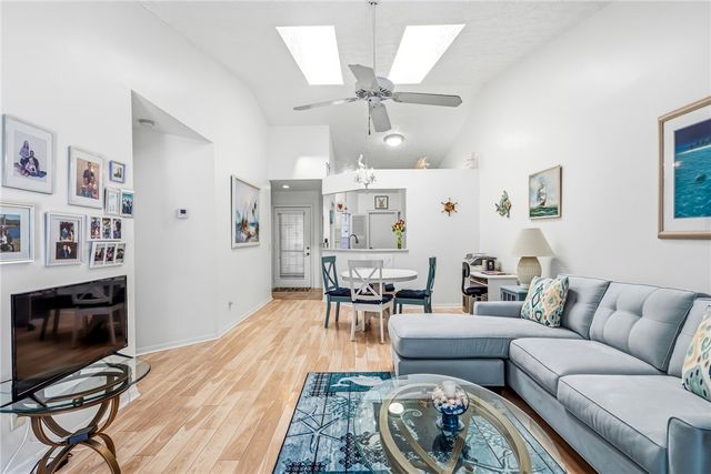 1866 Sixty Oaks Lane, Vero Beach, FL 32966