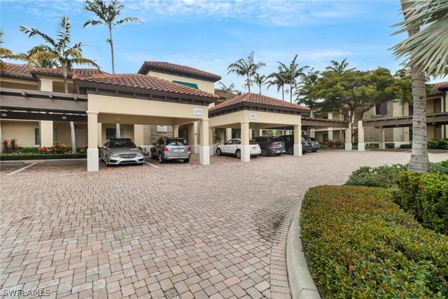 985 Sandpiper ST I204, Naples, FL 34102