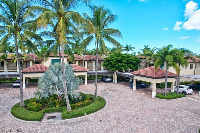 985 Sandpiper ST I204, Naples, FL 34102