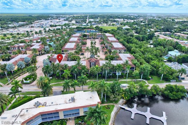 985 Sandpiper ST I204, Naples, FL 34102