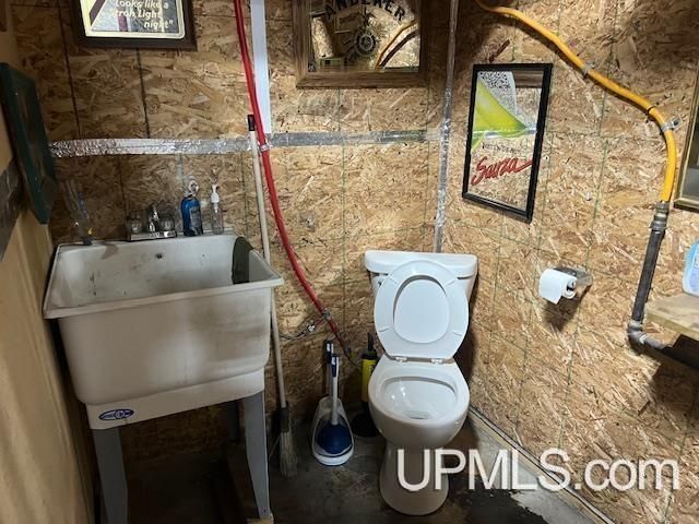 3910 20th Rd Co 426 Road, Gladstone, MI 49837