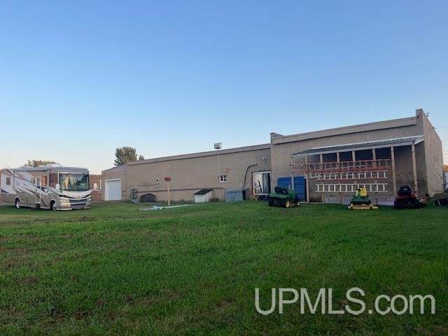 3910 20th Rd Co 426 Road, Gladstone, MI 49837