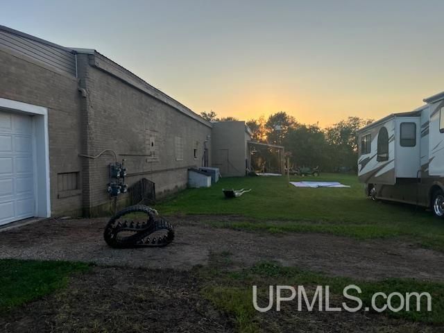 3910 20th Rd Co 426 Road, Gladstone, MI 49837