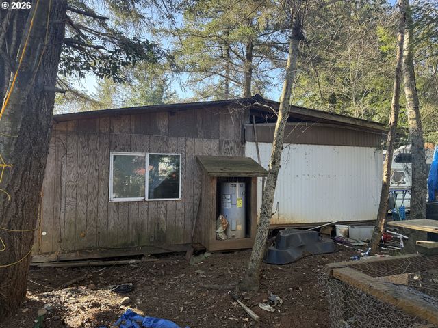 17615 BROWN DEER Ln, Brookings, OR 97415