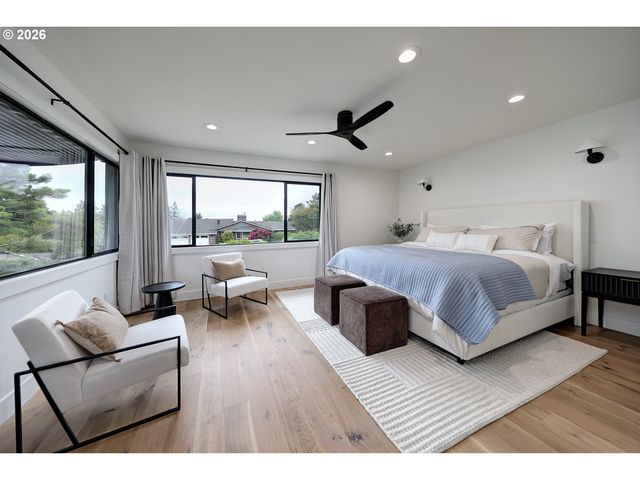 8115 Sw ERNST Rd, Portland, OR 97225