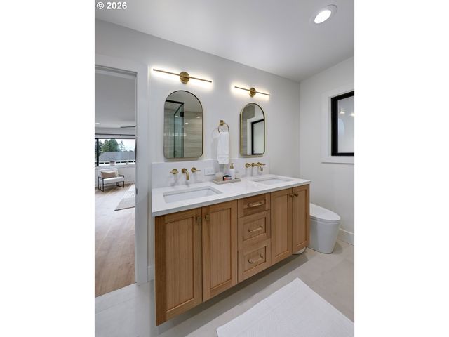8115 Sw ERNST Rd, Portland, OR 97225