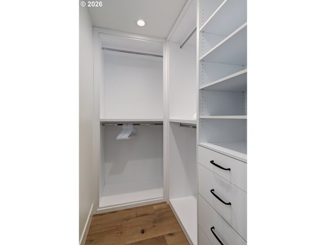 8115 Sw ERNST Rd, Portland, OR 97225