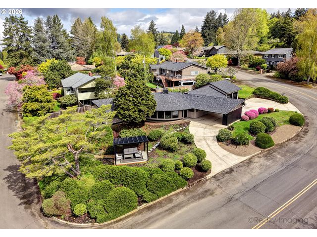 8115 Sw ERNST Rd, Portland, OR 97225