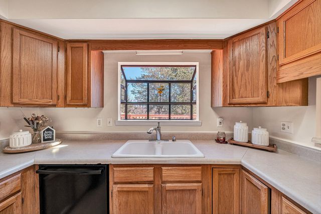 7901 Cedar Edge RD, Roanoke, VA 24018